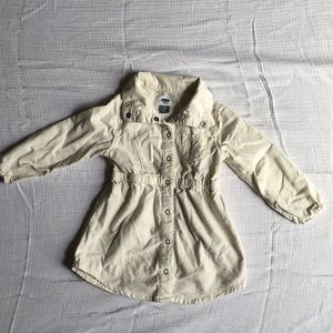 Old navy 2T cream corduroy girl’s dress EUC